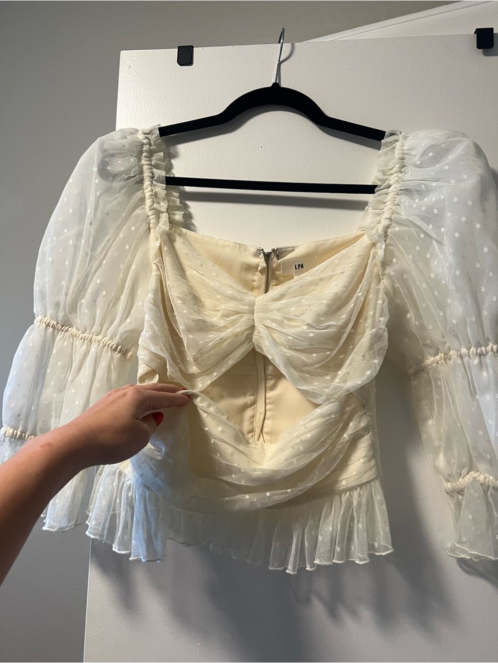 LPA White Swiss Dot Puff Sleeve Crop Top - Picture 4 of 5